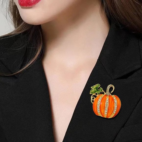 Gold Pumpkin Brooch Rhinestone Enamel Fall Halloween 2 3/4" - Picture 2 of 4